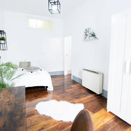 Apartamento Precioso Grande En Plaza Cervantes Santiago de Compostela