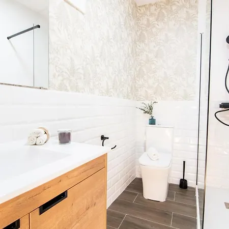 Apartamento Precioso Grande En Plaza Cervantes *